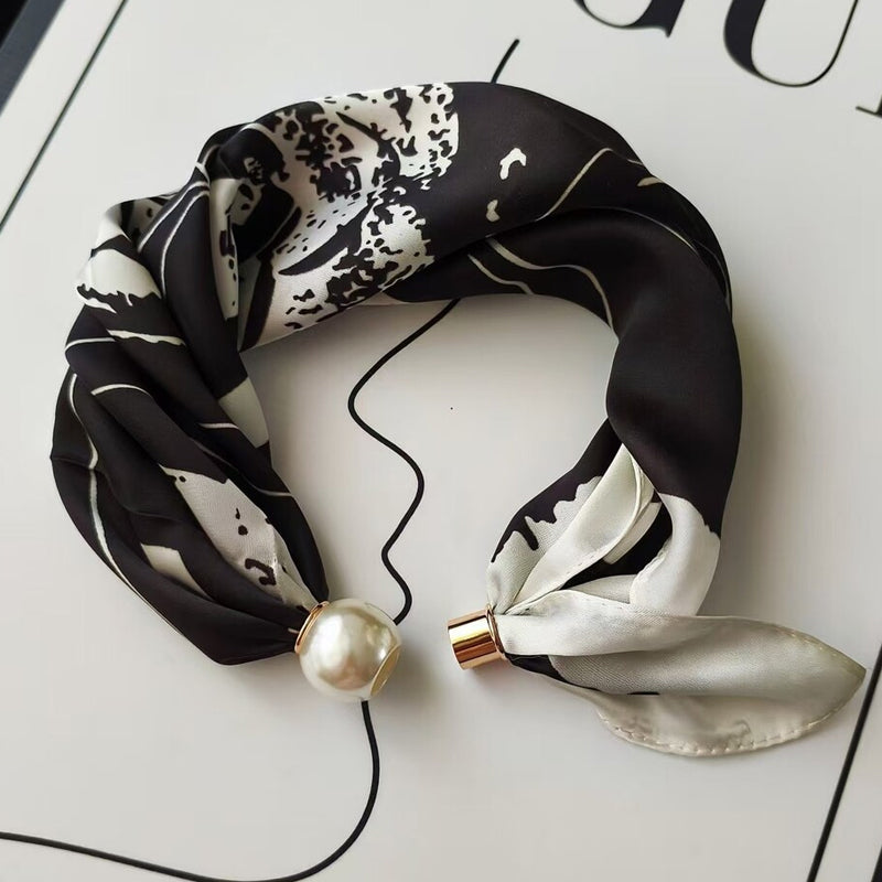 🤍 Magnetische sjaal met een parel – zie er in een handomdraai elegant uit