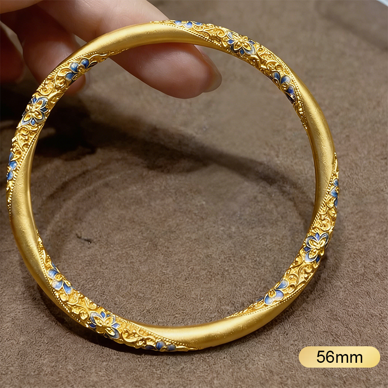 Tijdloze Elegantie: Möbius Armband met Blauw-Wit Emaille 💙✨