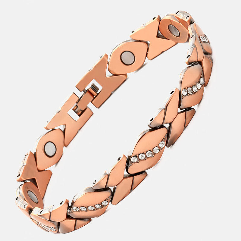 🌿 Elegantie in bladvorm – sprankelende zirkonia die ieders aandacht trekt! ✨