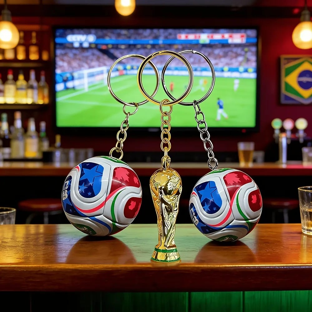 🏆 Sleutelhanger WK 2026: limited edition trofee & voetbal – een cadeau voor fans!