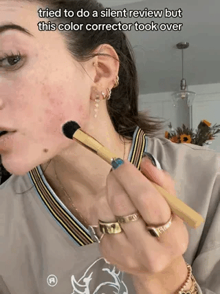 💡 Omarm een gehydrateerde en stralende huid rond de ogen💖 Gekleurde klei-corrector voor onder de oge